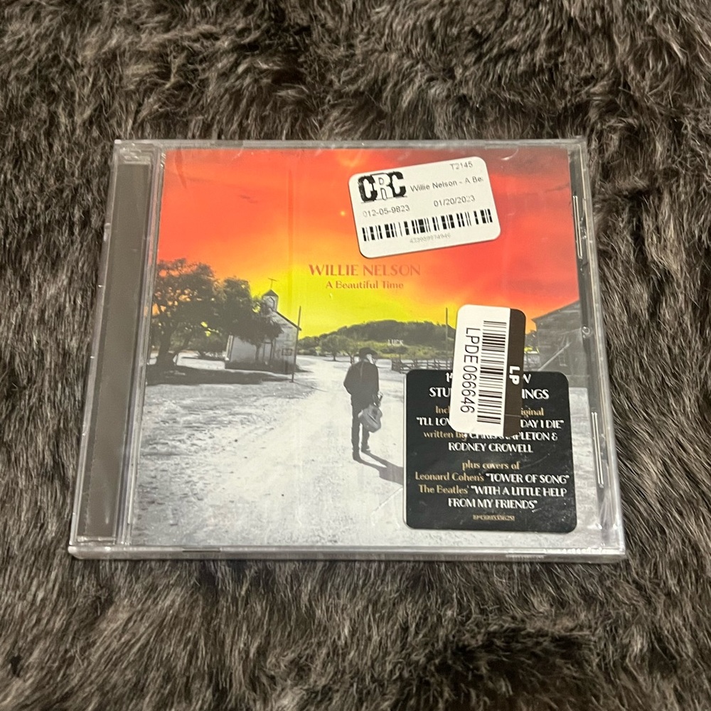 Bundle Deal 2 for $12!!! 😍😍 Willie Nelson - A Beautiful Time Album!
